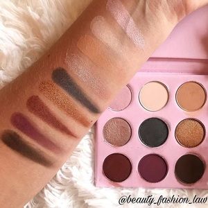 NWT WINKY LUX KITTEN EYESHADOW PALETTE